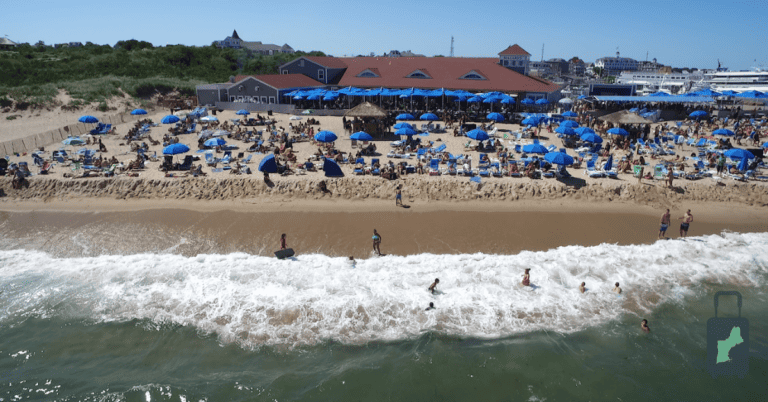 Ballard's Beach Resort Stay New England